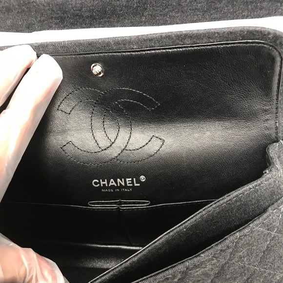 Chanel 2.55 Reissue Mademoiselle Grey Jersey - Picture 8 of 16